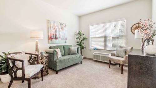 Wilshire Estates Living Room